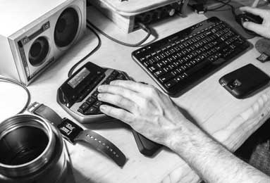 意甲第20轮，佛罗伦萨1-1米兰比赛中两位主帅均被红牌罚出，裁判报告已确认